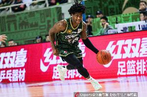开云入口-这外援猛得很!肯德里克-戴维斯16投12中&罚球18中15砍43分6板9助